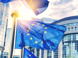 GBP/EUR Pound Declines Versus Euro as EU Economy Strengthens and UK Economy Approaches a Stall