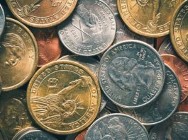 Pound Volatile Versus Dollar as UK Elections Are Just Days Away