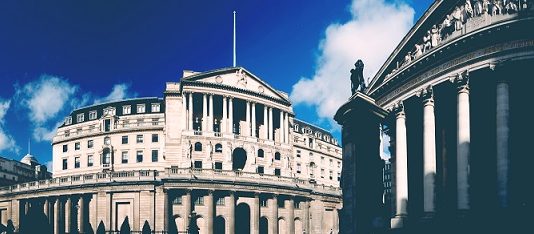 Pound at 1 Year High Versus the Dollar