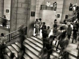 Pound Wavers Versus Dollar Following Release of US Employment Figures