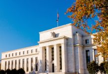 GBP/USD: Dollar vs. Pound Awaits Fed Chair Powell's Appearance Before Congress