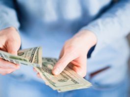 GBP/USD: Dollar Trading Higher vs. Pound Ahead Of NFP