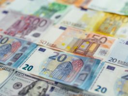 GBP/EUR: Pound At 2 Month High vs Euro As UK Wages Jump