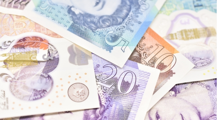 GBP/EUR: Pound Falls vs Euro Ahead of UK Service Sector Data