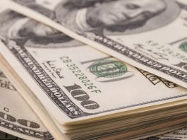 GBP/USD: Pound Below $1.33 vs Dollar On Cautious BoE
