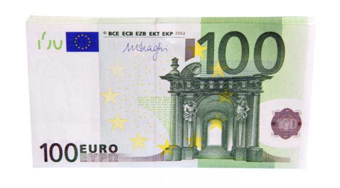 GBP/EUR: Pound Falls vs. Euro As Brexit Concerns Loom