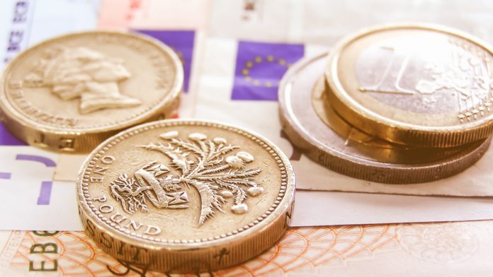 GBP/EUR: Pound Lower As Investors Look Towards UK GDP Data