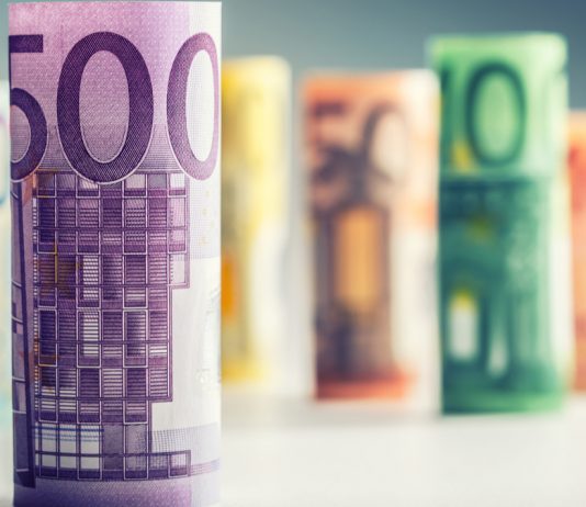GBP/EUR: Pound Rebounds As Cabinet Set Summer Brexit Deadline