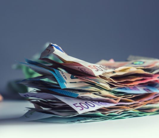 GBP/EUR: Pound Drops vs. Euro On Fears Brexit Won't Get Resolved