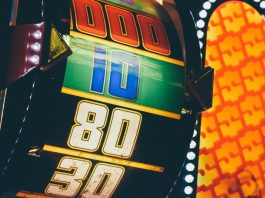 GBP/USD: Pound Hovers At 4 Month Low After PM Theresa May's Brexit Gamble