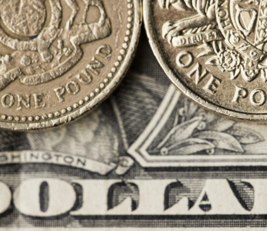 gbp-usd-bank-notes-and-coins