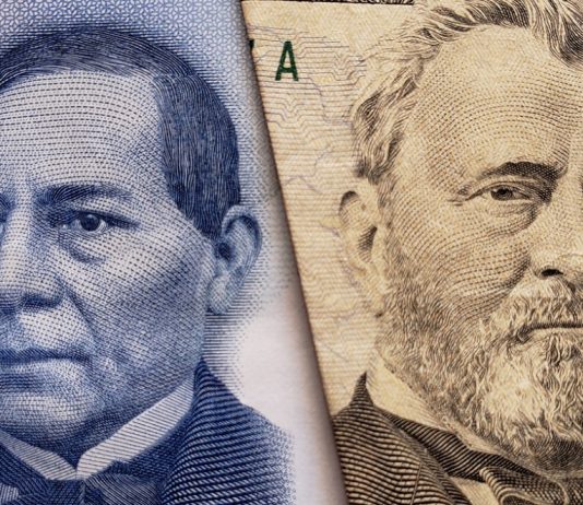 GBP/USD: Trade Tensions & Fed Cut Signs Drive Dollar