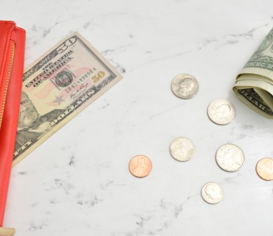 GBP/USD: Pound Remains Depressed On Weak Economic Growth Reading