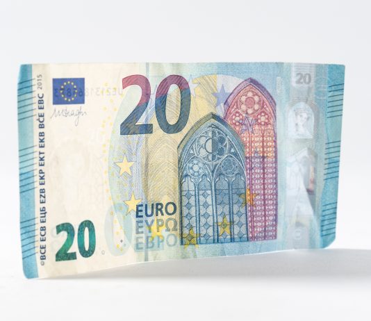 20-euro-bank-note - EUR