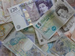 GBP/USD: Pound Lower vs. Dollar As Pressure Mounts On UK PM