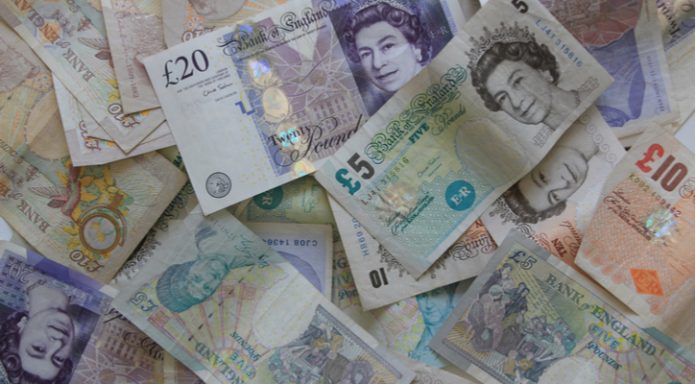 GBP/USD: Pound Lower vs. Dollar As Pressure Mounts On UK PM