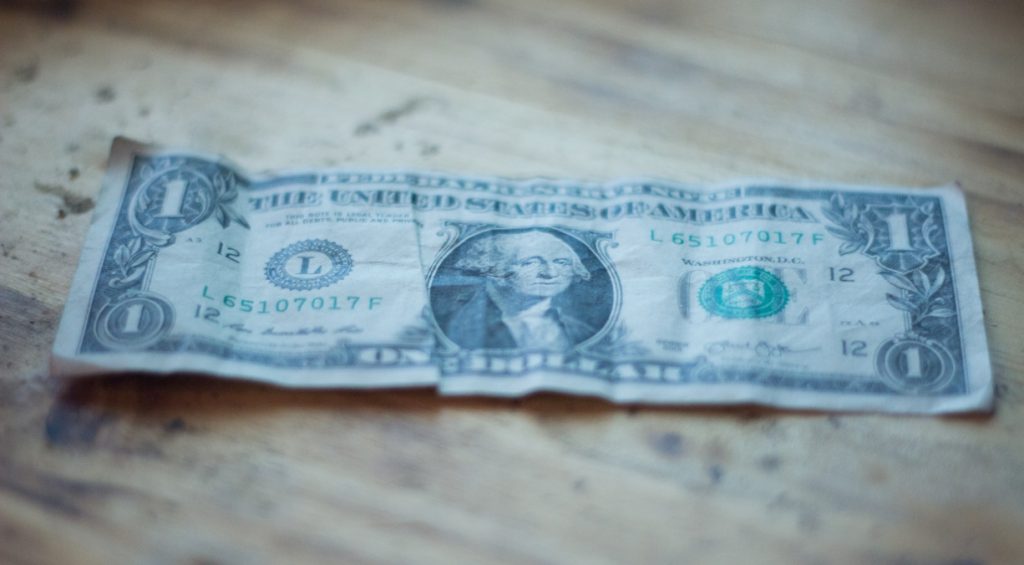 GBP/USD: Pound Vulnerable vs Dollar Ahead Of Crucial Week For UK