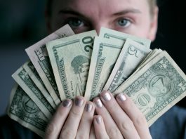 GBP/USD: Dollar Weakens vs. Pound On Expectations Of A Hike From Feds