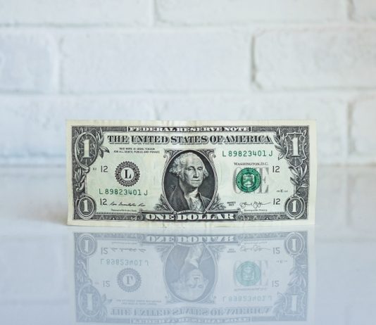 GBP/USD: Fed Powell Sends Dollar Tanking vs Pound As UK Brexit Debate
