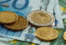 GBP/EUR: Pound Resilient After May's Crushing Brexit Defeat