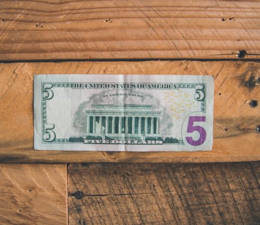 GBP/USD: Will US Retail Sales Aid The Dollar Rally?