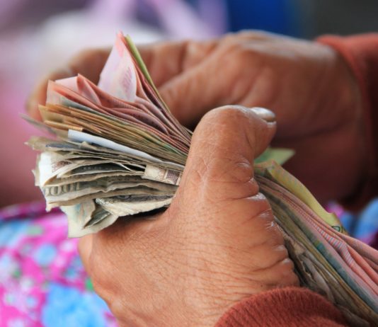 GBP/EUR: Pound Drops Despite Impressive UK Labour Market Data