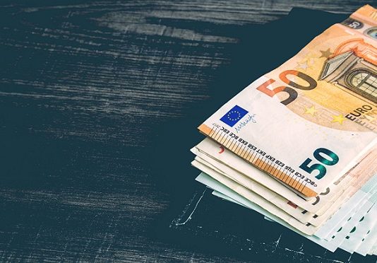 Pound Flat Against Euro As Investors Await UK Inflation Data