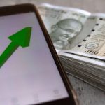 USD/INR: Rupee rises as Fed hints to hiking cycle nearing its end